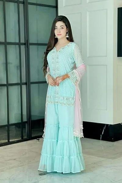 Russian Call Girl Service in Mumbai